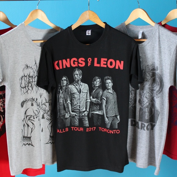 Other - Official 2017 Kings Of Leon Walls Tour Band Tee